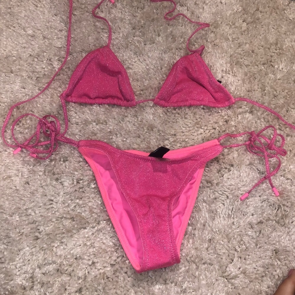 Triangl String Triangle Bikini Set Sparkly Pink